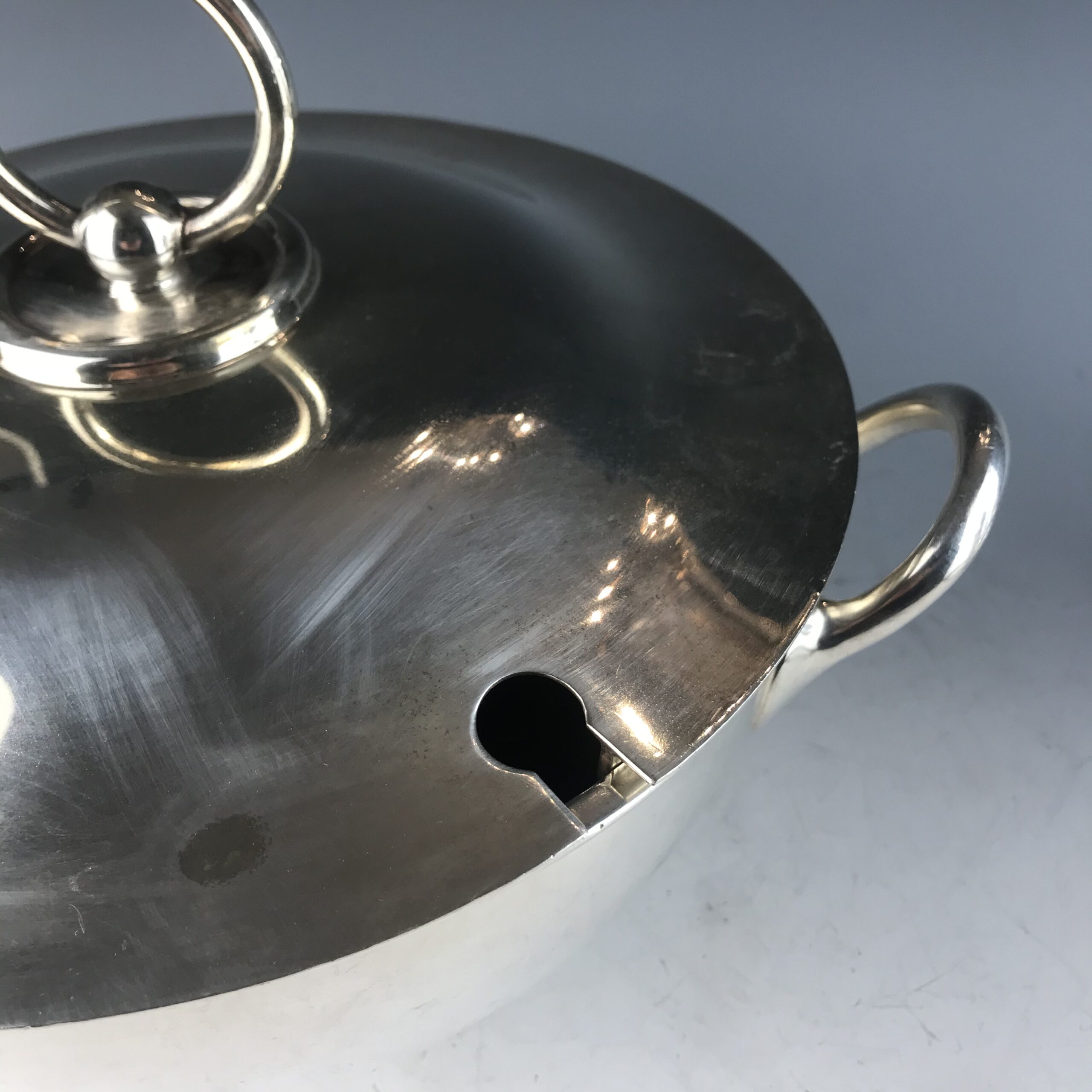 suppenterrine_versilbert