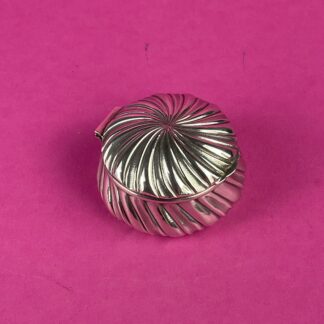 Silberne Historismus Pillendose, Frankreich, 19. Jahrhundert