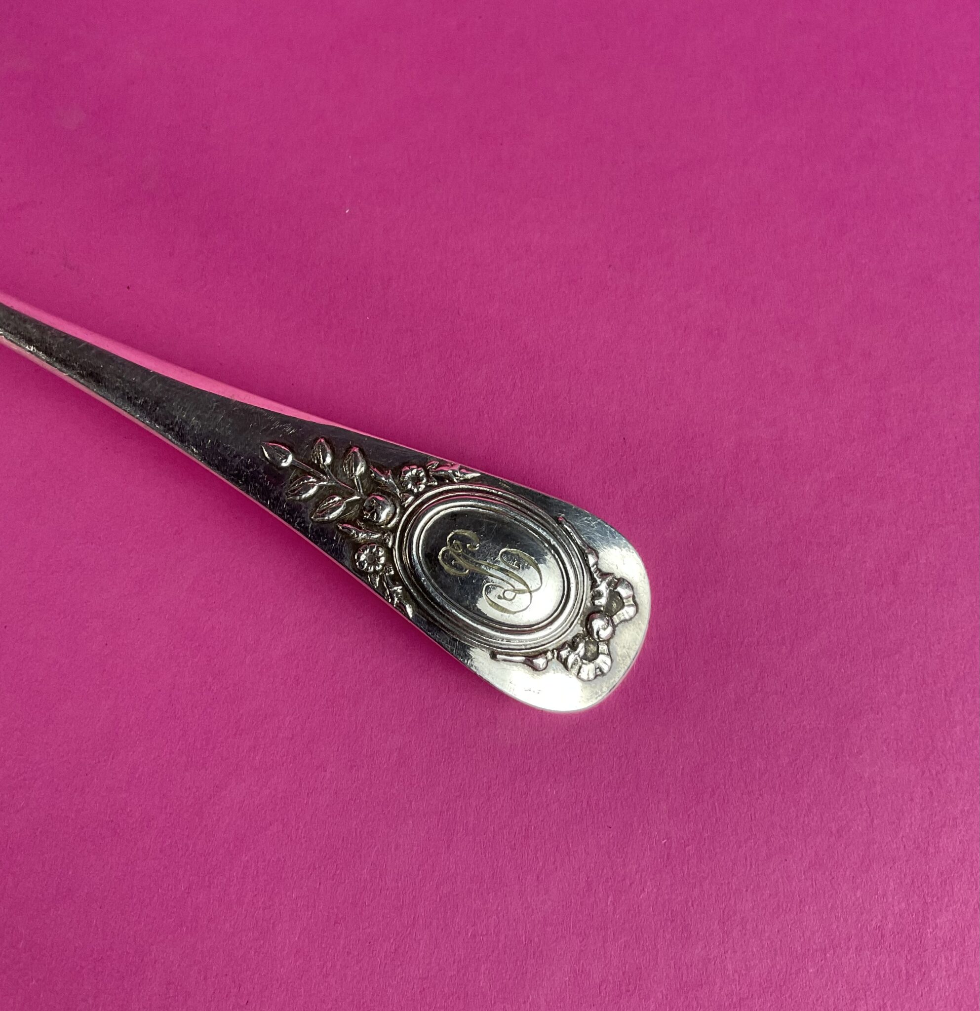 zuckerstreulöffel_versilbert