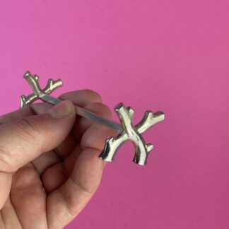 6 versilberte Messerbänke mit Astmotiv, Fa. Berndorf, um 1880