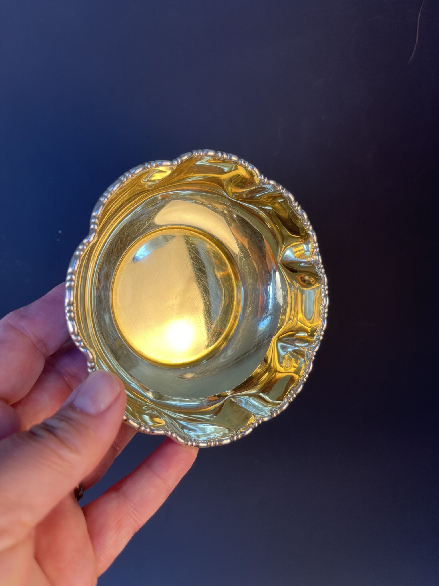 12 versilberte Schalen, England, Ende 19. Jahrhundert – Bild 7